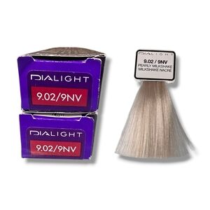 L'Oreal Professionnel DIALight 2 Tubes Ammonia-Free 9.02/9NV Pearly Milkshake